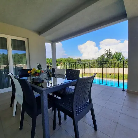 Villa Amber Yourcroatiaholiday Drenje (Istria)