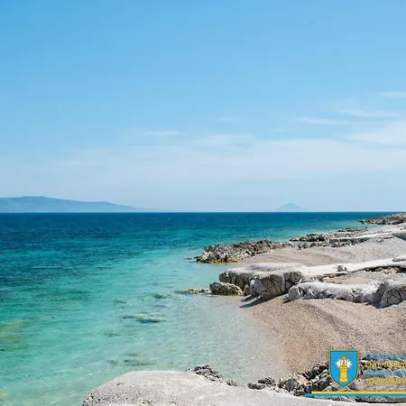 Вилла Amber Yourcroatiaholiday *