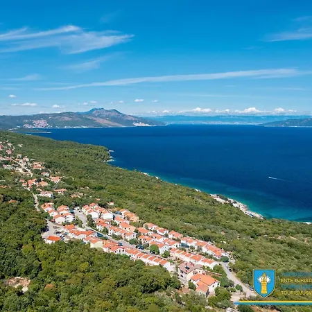 Amber Yourcroatiaholiday * Drenje (Istria)