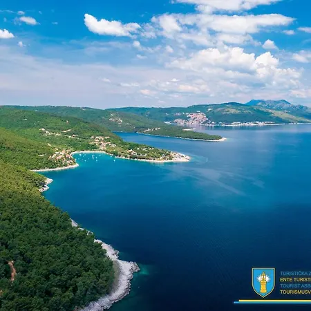 Amber Yourcroatiaholiday Вилла