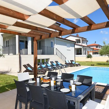 Amber Yourcroatiaholiday Villa